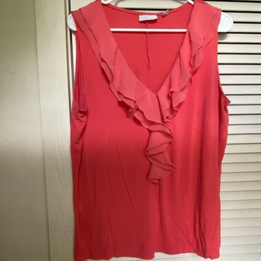 NEW York & Co. coral ruffle v neck knit tank top